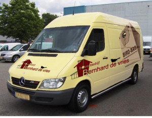 merc-geel